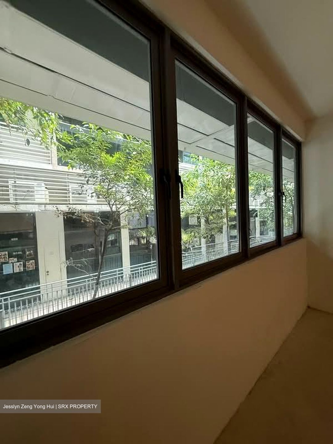 Icon @ Pasir Panjang (D5), Retail #584276001
